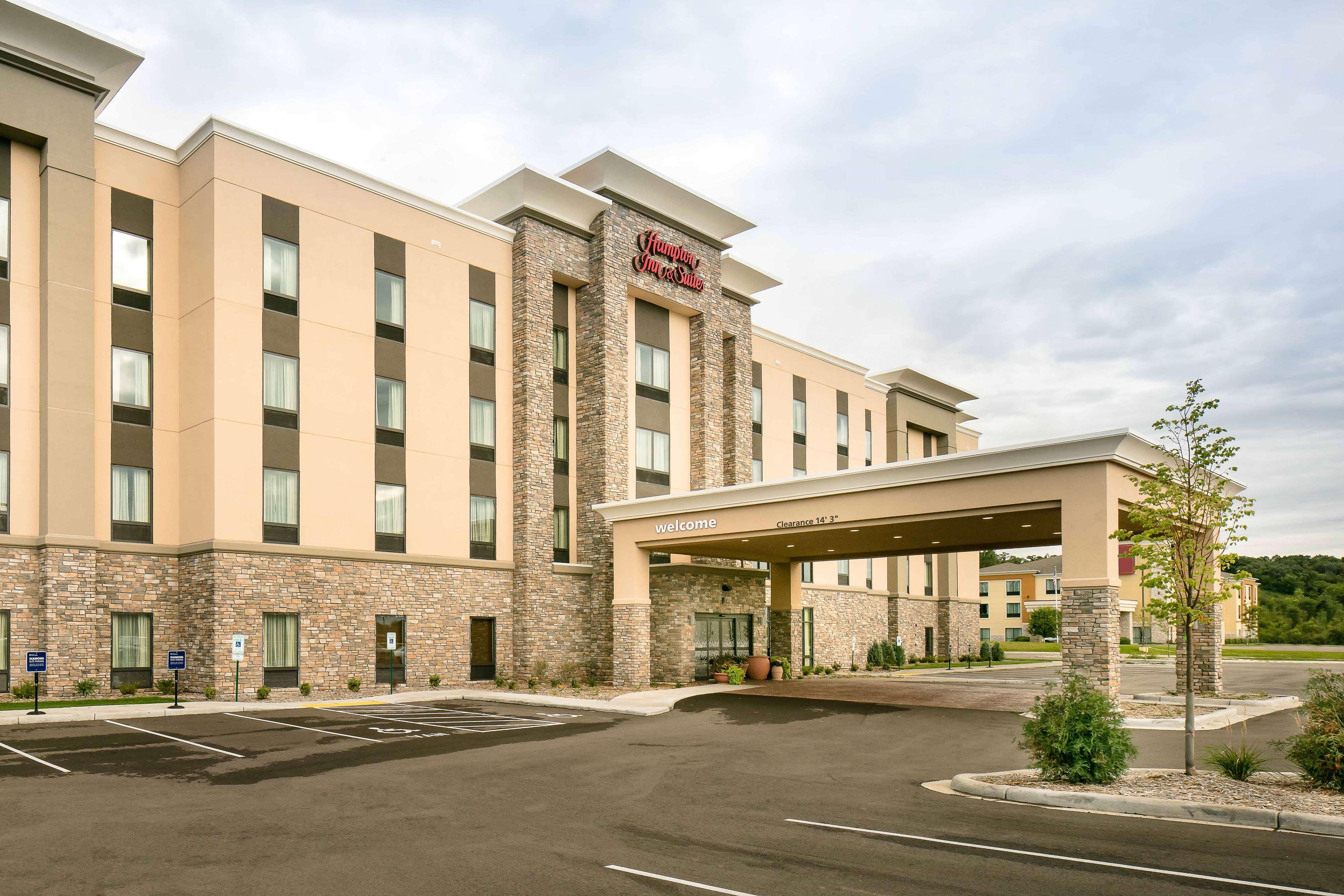 Hampton Inn & Suites-Hudson Wisconsin Exterior foto